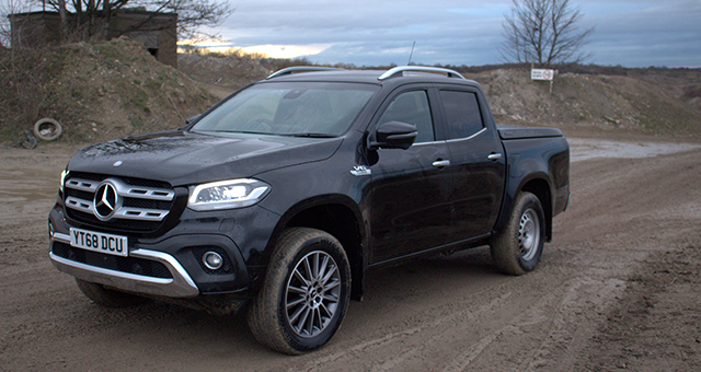 メルセデスＸクラスと対決 (原題: Mercedes X-Class)の写真