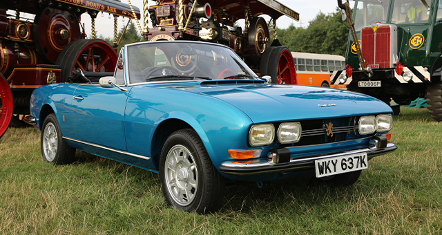 美しきプジョー504カブリオレ (原題: Peugeot 504 Cabriolet)の写真
