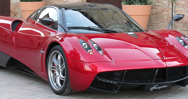 パガーニ (原題: Supercars: Pagani)の写真