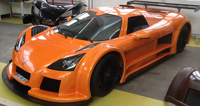 グンペルト・アポロ (原題: Supercars: Gumpert Apollo)の写真
