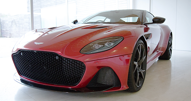 アストンマーティンDBSスーパーレッジェーラ (原題: Aston Martin DBS Superleggera)の写真