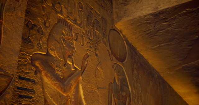 消えゆくピラミッド (原題: Death of The Pyramids)の写真
