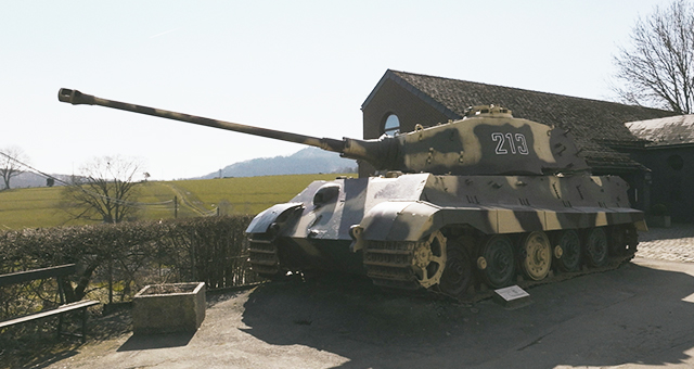 バルジの戦い (原題: Battle Of The Bulge)の写真