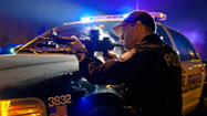 警察 vs 違法レーサーの写真